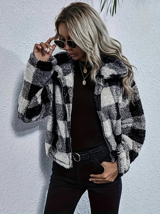 Véronique | Plaid Teddy Mantel