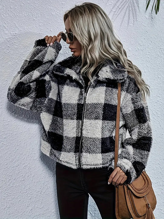 Véronique | Plaid Teddy Mantel