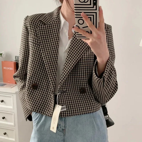 Yumi | Stylischer Crop top Blazer