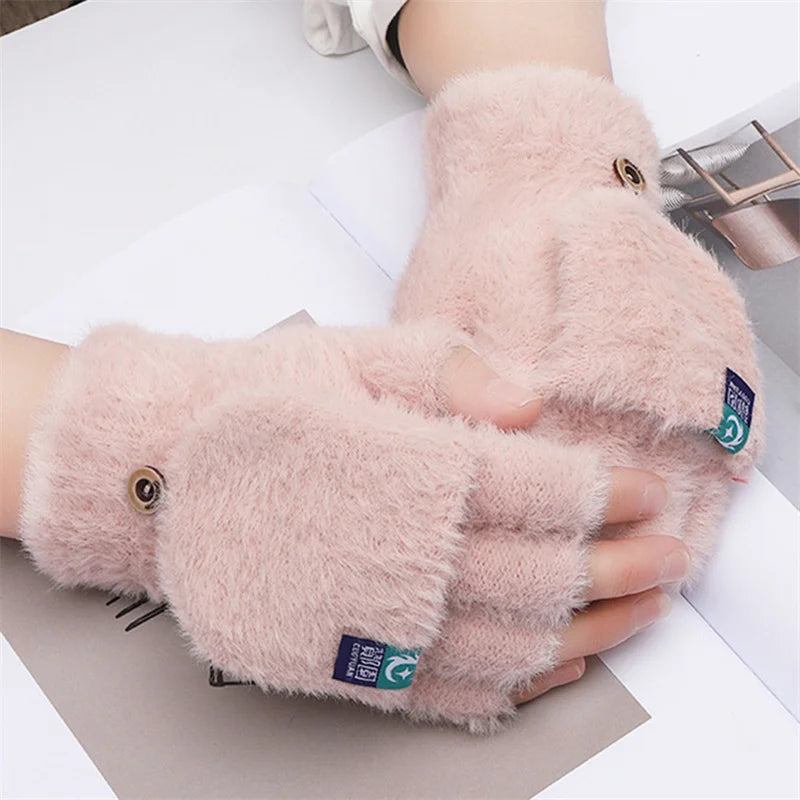 Coralyne | Warme Fingerlose Damenhandschuhe aus Fell